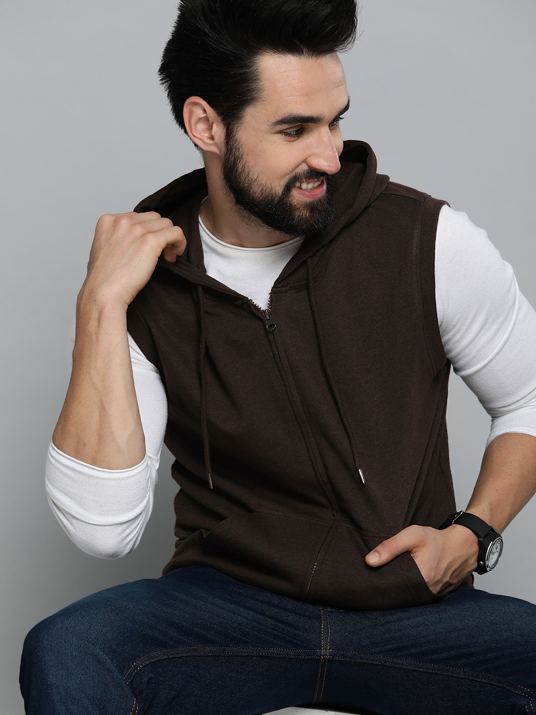 

HERE&NOW Men Brown Solid Knitted Hooded Sweatshirt