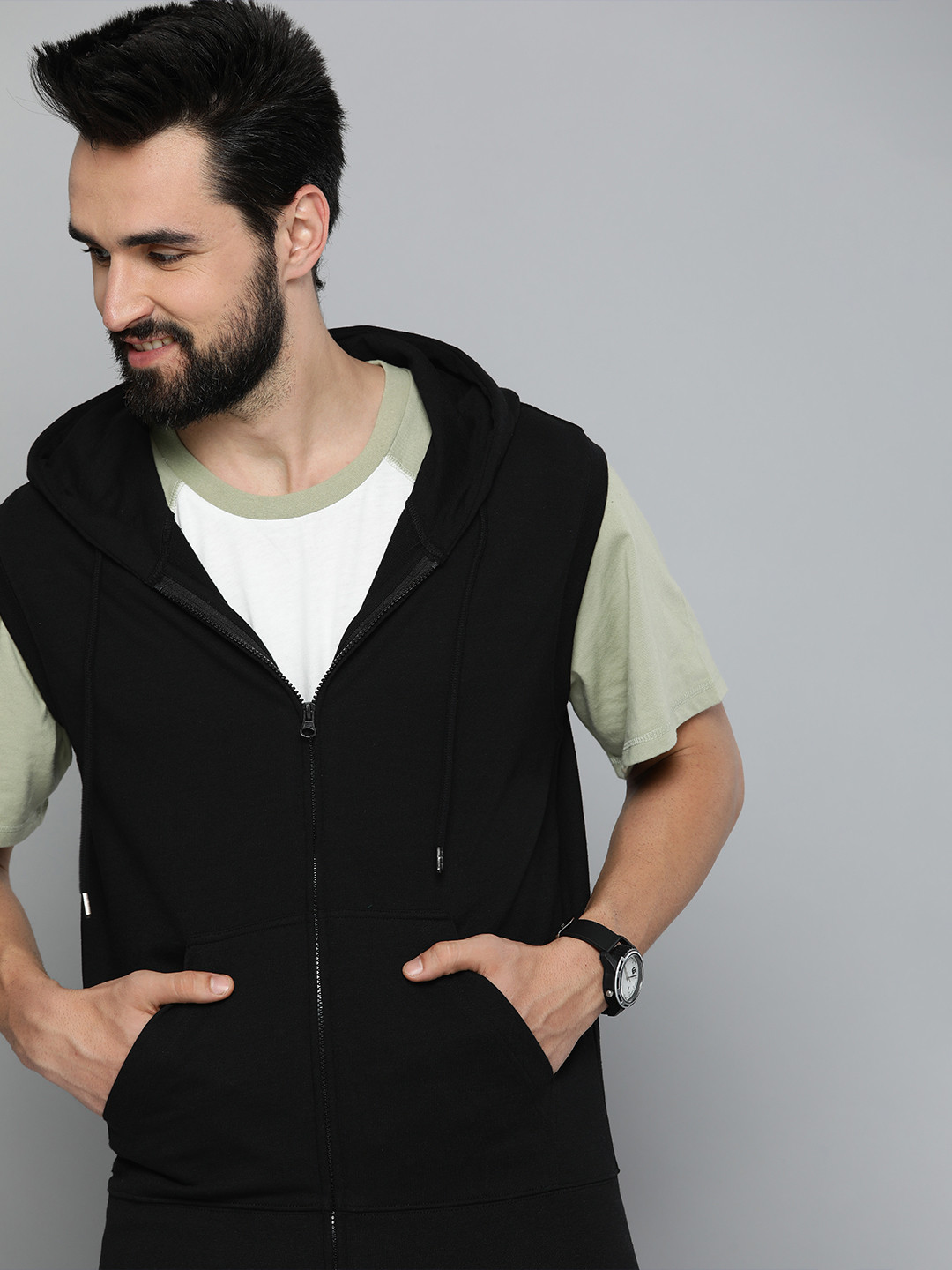 

HERE&NOW Men Black Solid Knitted Hooded Sweatshirt