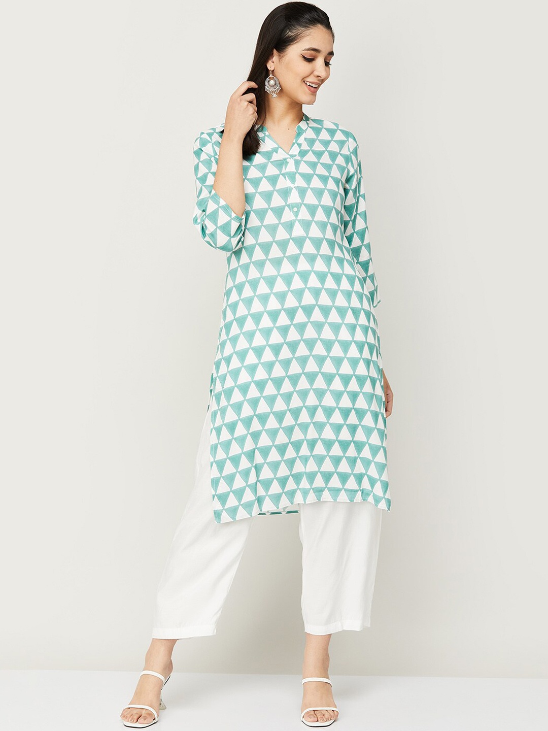

Melange by Lifestyle Women Blue & White Geometric Printed Kurta