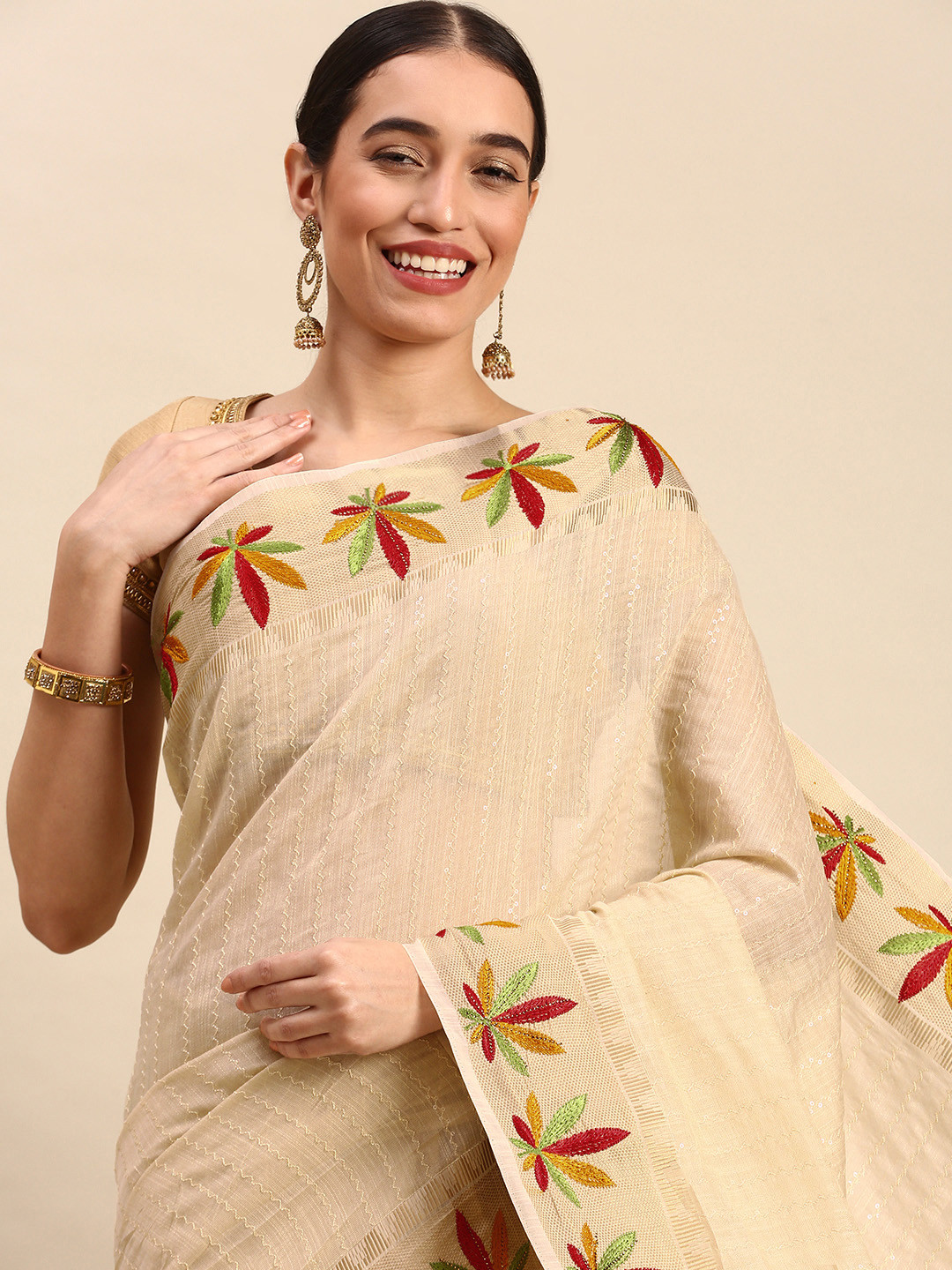 

MOHEY Woven Design Sequinned Art Silk Saree, Cream