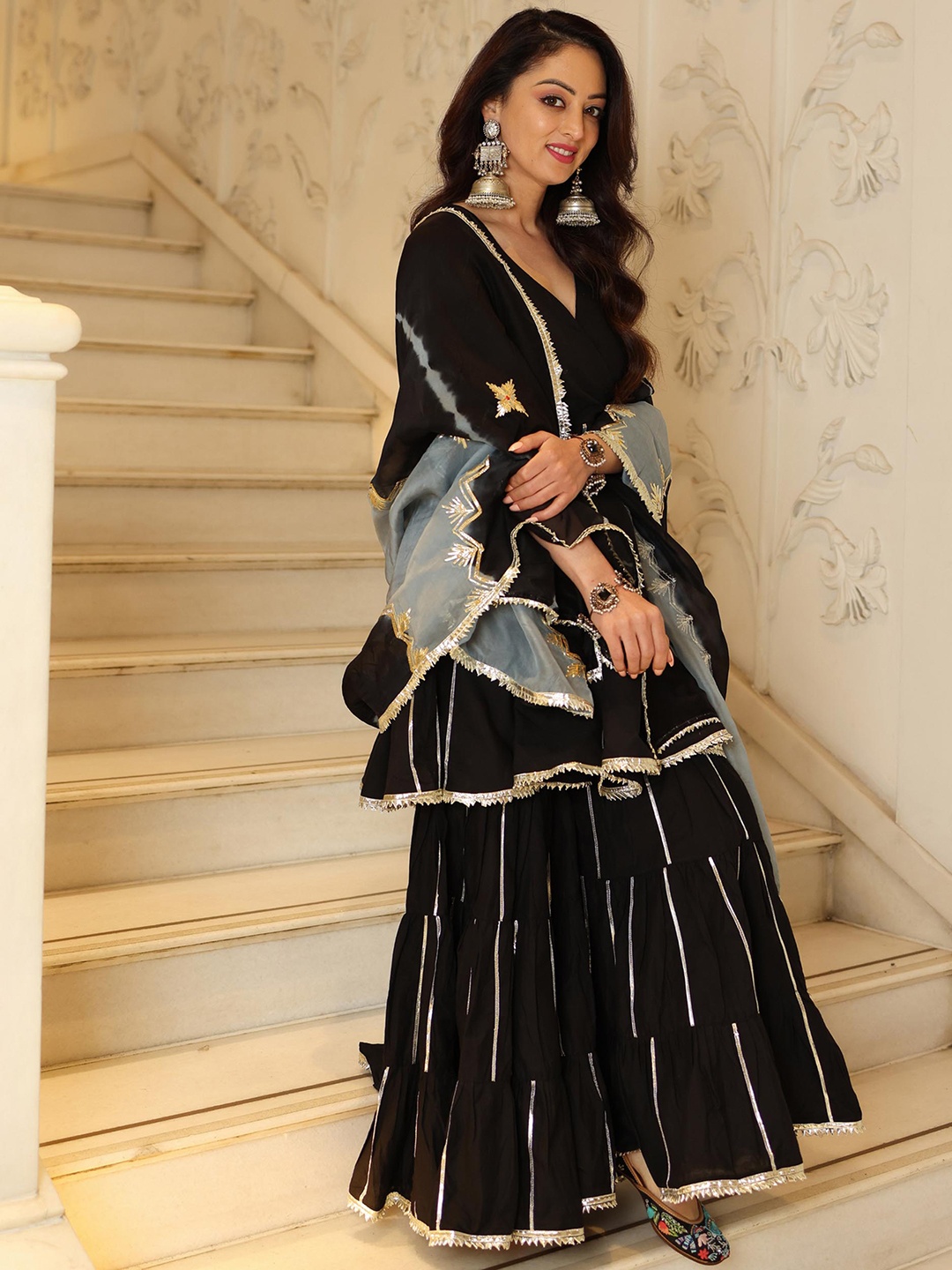 

AACHHO Women Black Gotta Patti Pure Cotton Kurta with Sharara & With Dupatta