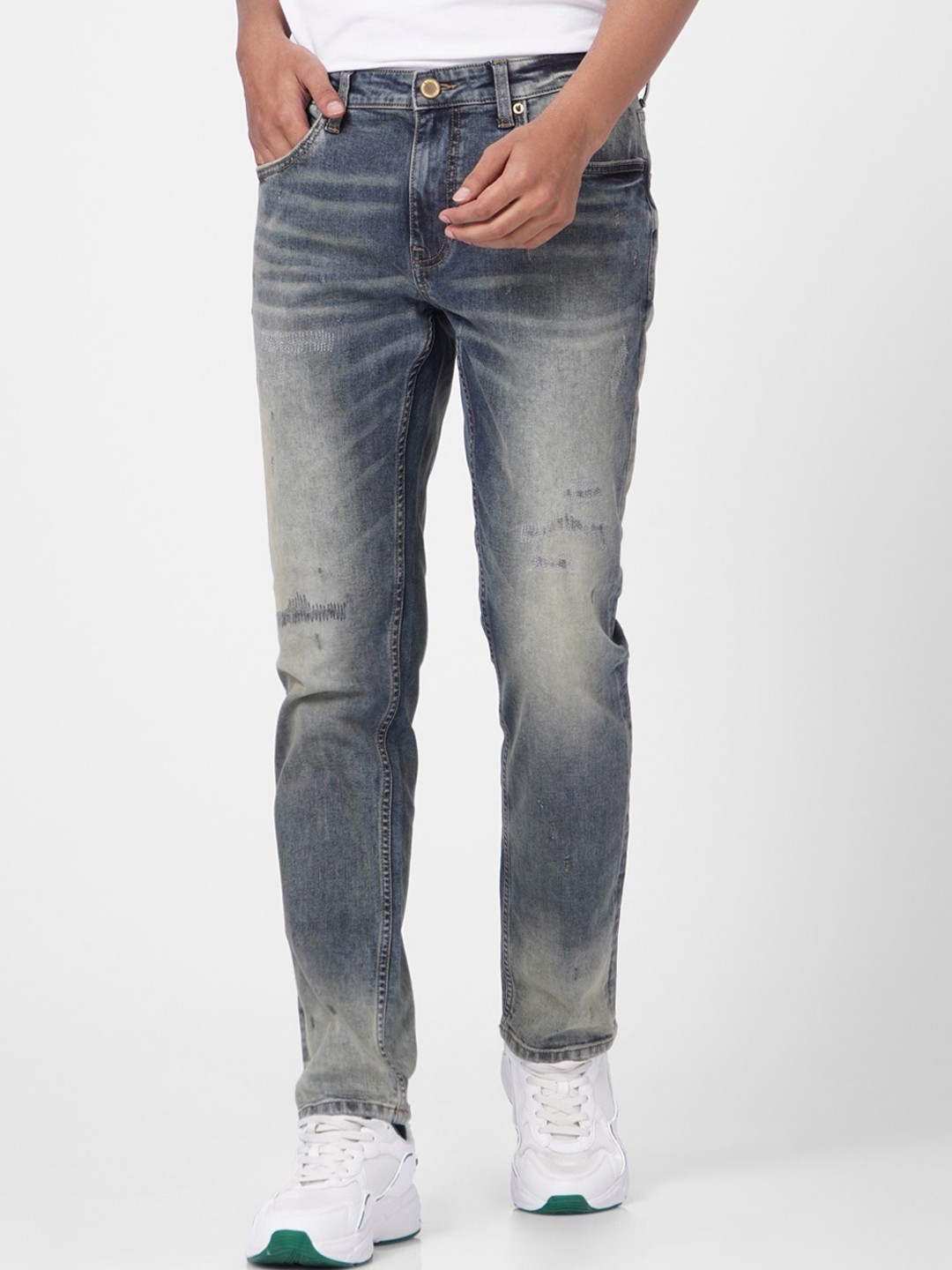 

Jack & Jones Men Blue Slim Fit Highly Distressed Heavy Fade Stretchable Jeans