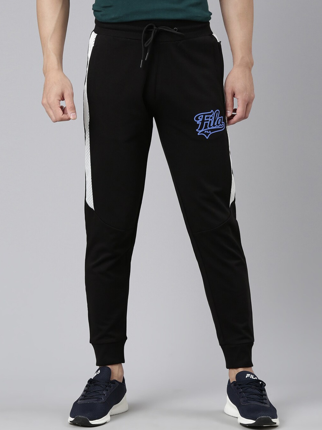 

FILA Men Black Solid Cotton Joggers