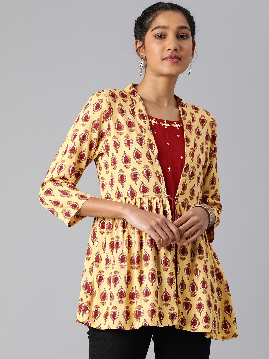 

MALHAAR Mustard Yellow & Red Printed Pleated Kurti with Jacket