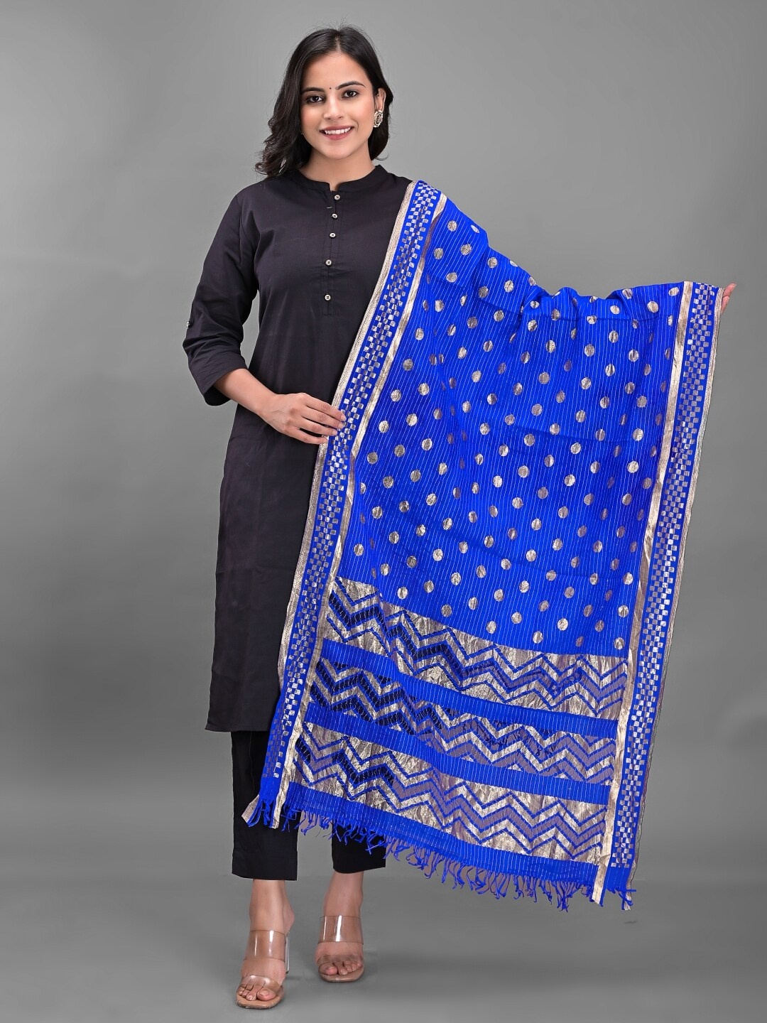 

Apratim Blue & Gold-Toned Woven Design Dupatta with Zari