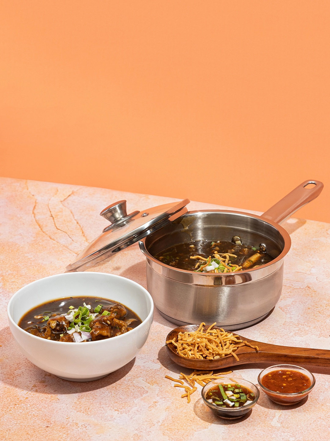 

Vinod Silver Stainless Steel Induction Friendly Two Tone Sauce Pot 2.3 Ltr