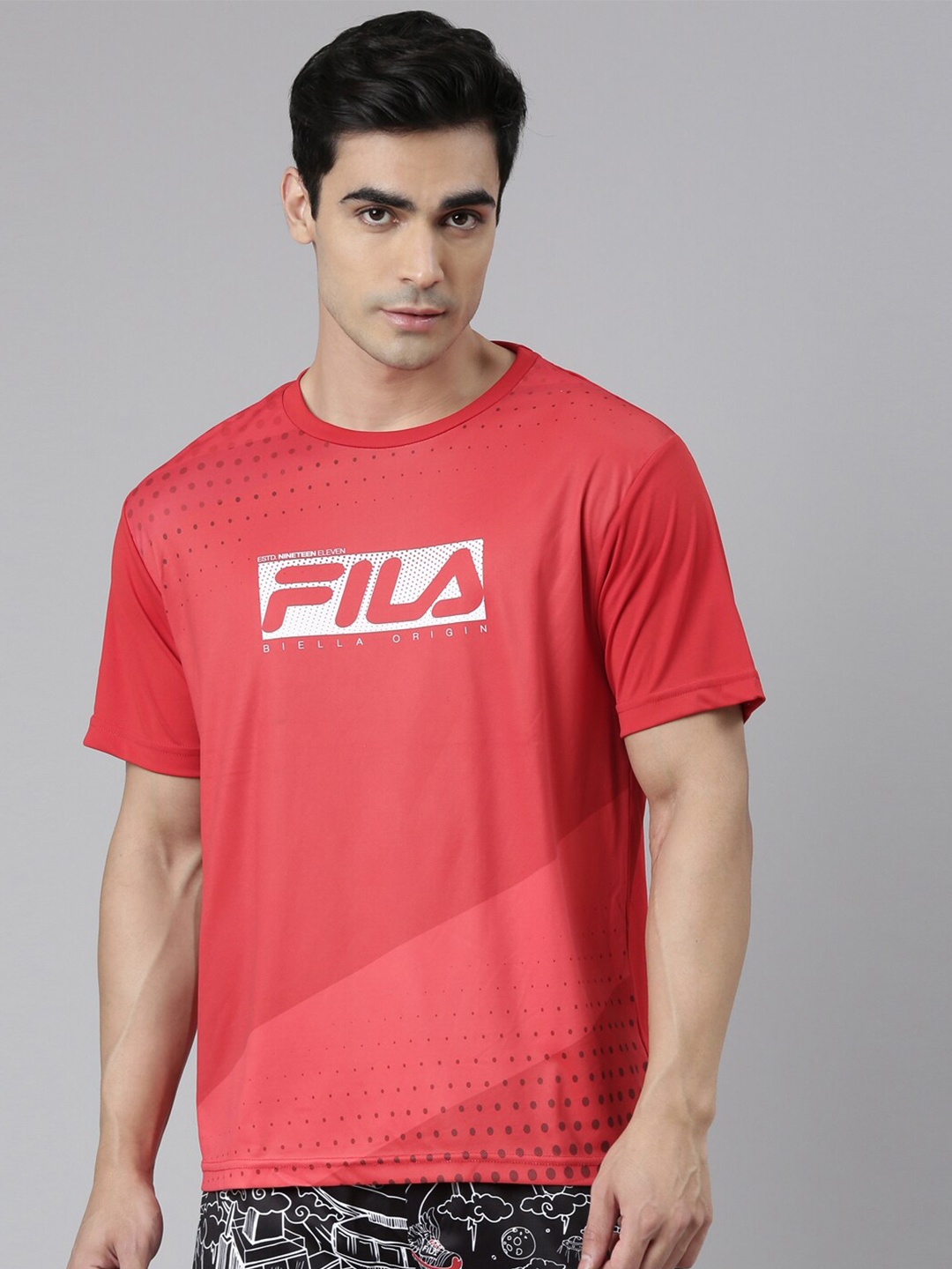

FILA Men Red Brand Logo Printed Ginar T-shirt