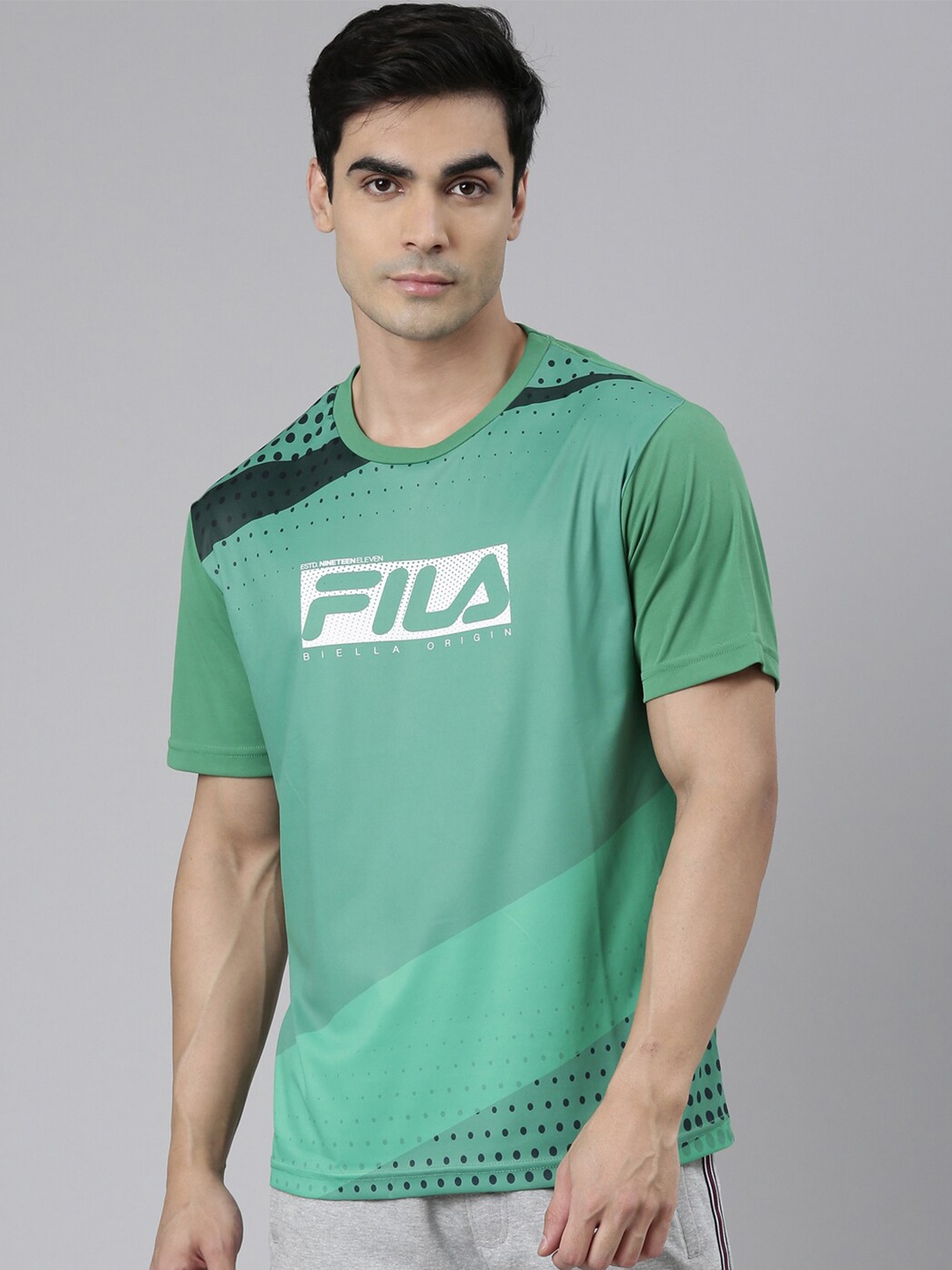 

FILA Men Green & Black Brand Logo Printed Ginar T-shirt