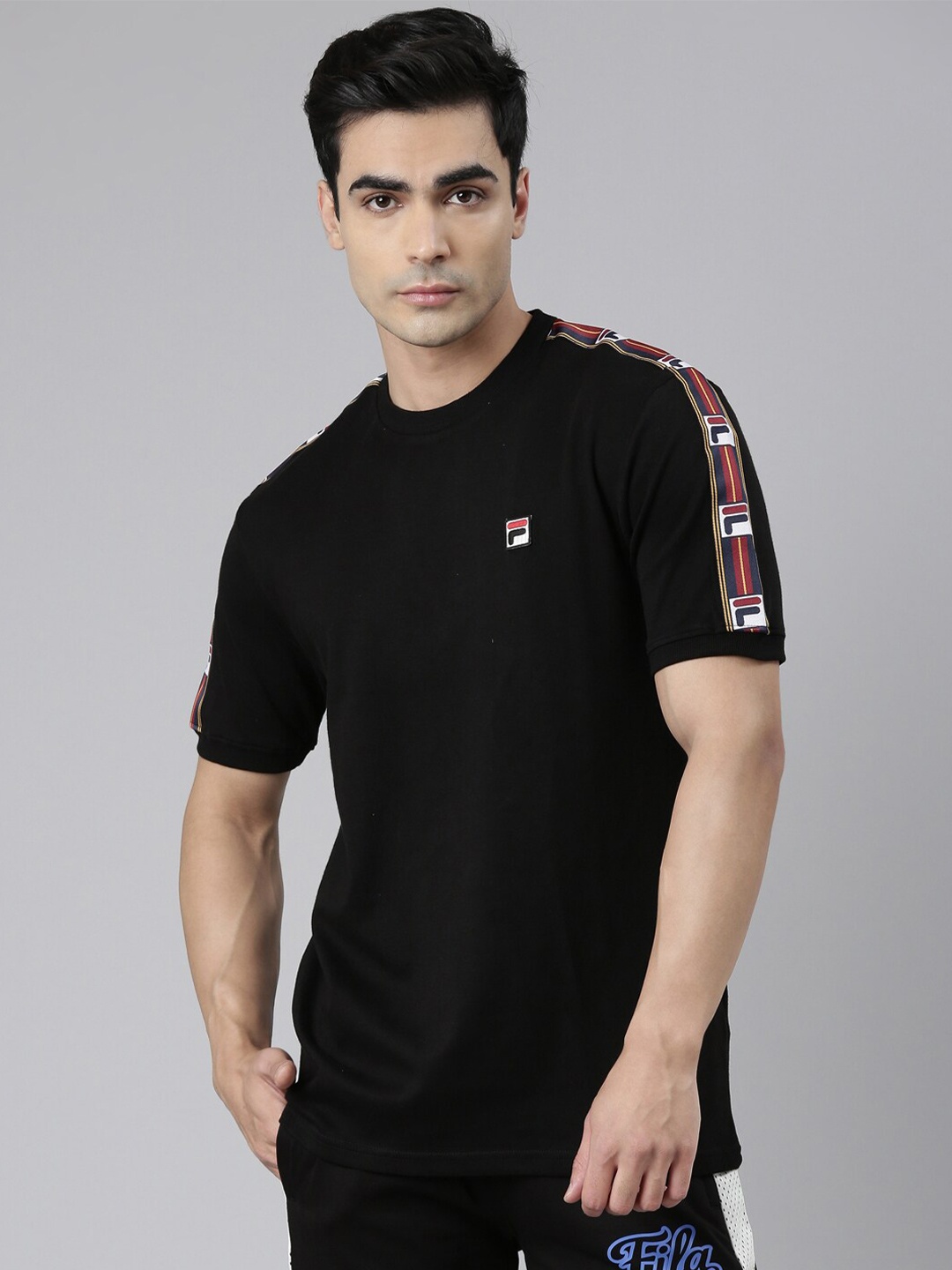 

FILA Men Black & Red Brand Logo Printed Organic Cotton T-shirt