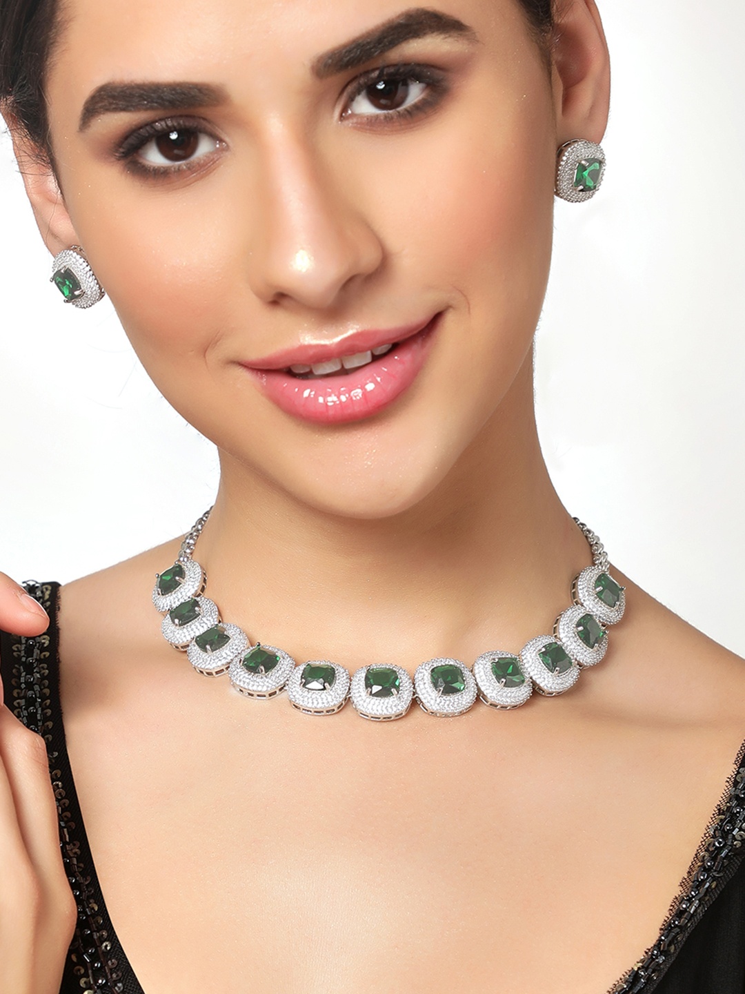 

Rubans Silver-Plated Green Stone-Studded Jewellery Set