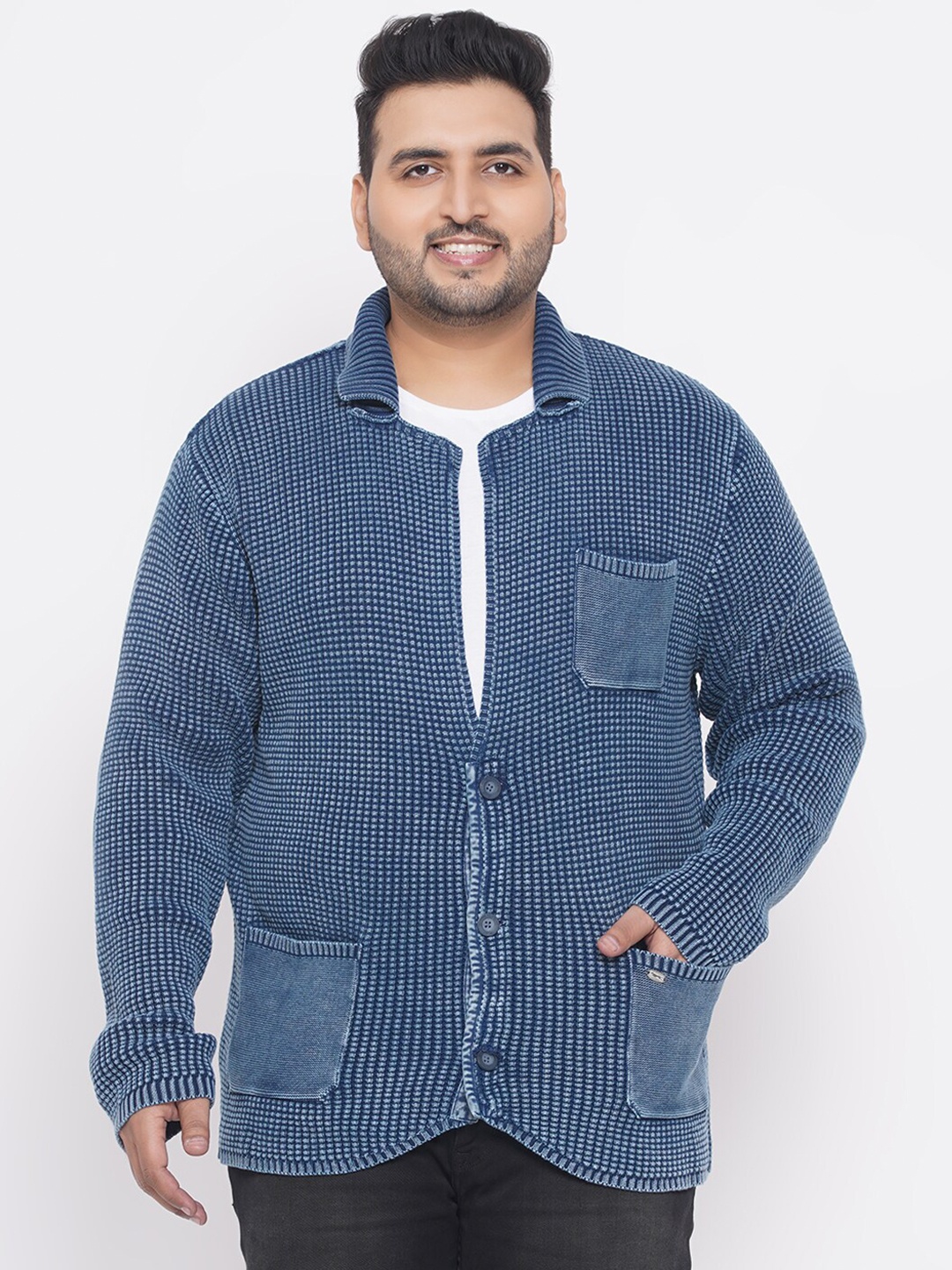 

Santonio Men Plus Size Blue Checked Cardigan