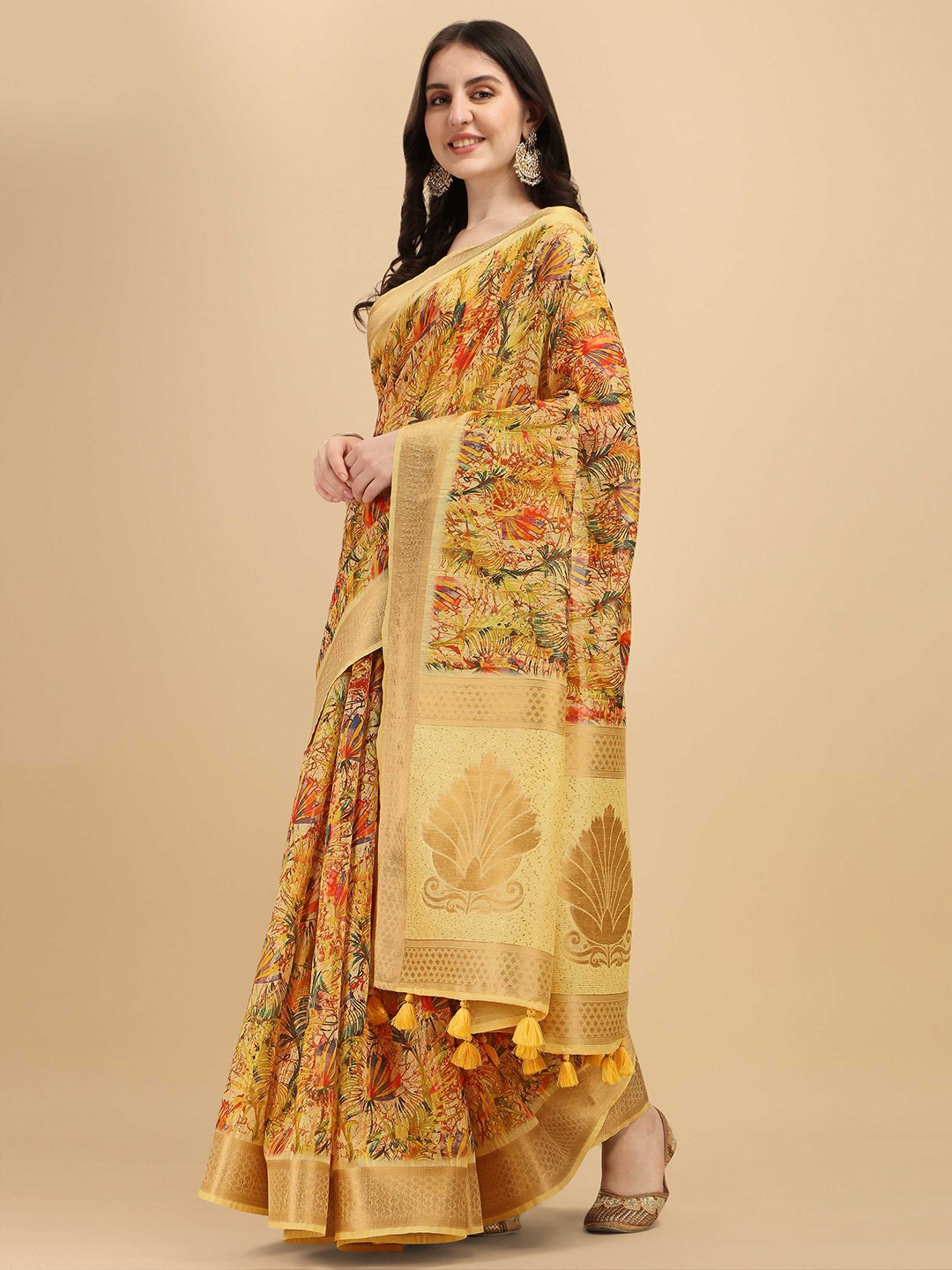 

DUNGRANI Women Yellow & Orange Floral Zari Silk Cotton Saree