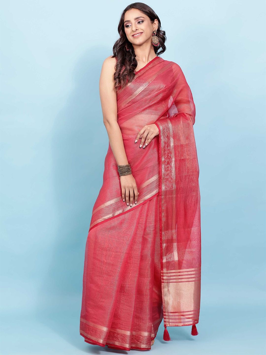 

DUNGRANI Women Pink & Gold-Toned Striped Zari Tissue Maheshwari Saree
