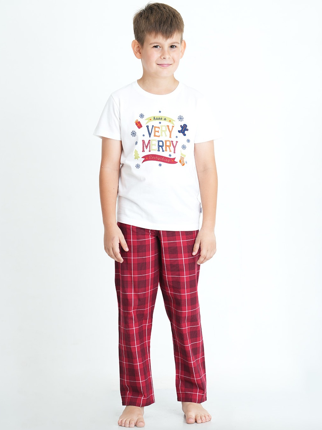 

mackly Boys White & Red Printed Night Pure Cotton suit