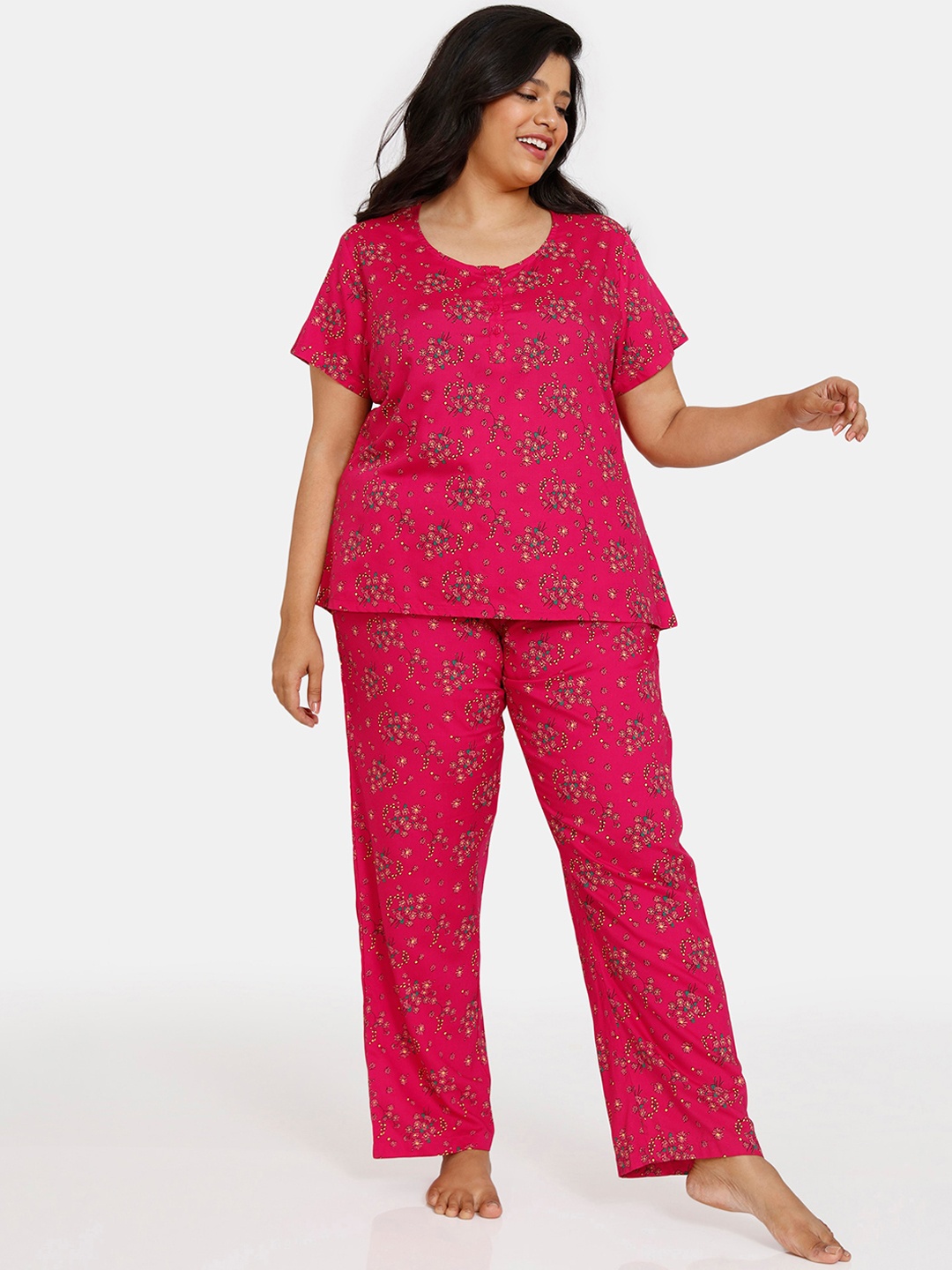 

Zivame Women Pink & Green Printed Night suit