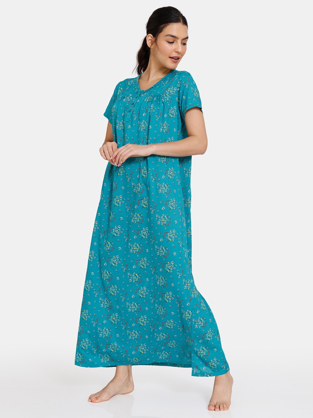 

Zivame Women Green & White Floral Printed Maxi Nightdress