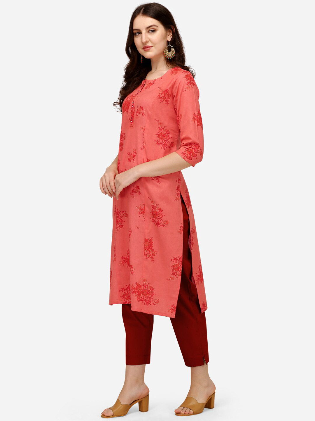 

Pure 9 Women Peach-Coloured & Red Floral Printed Cotton Kurta