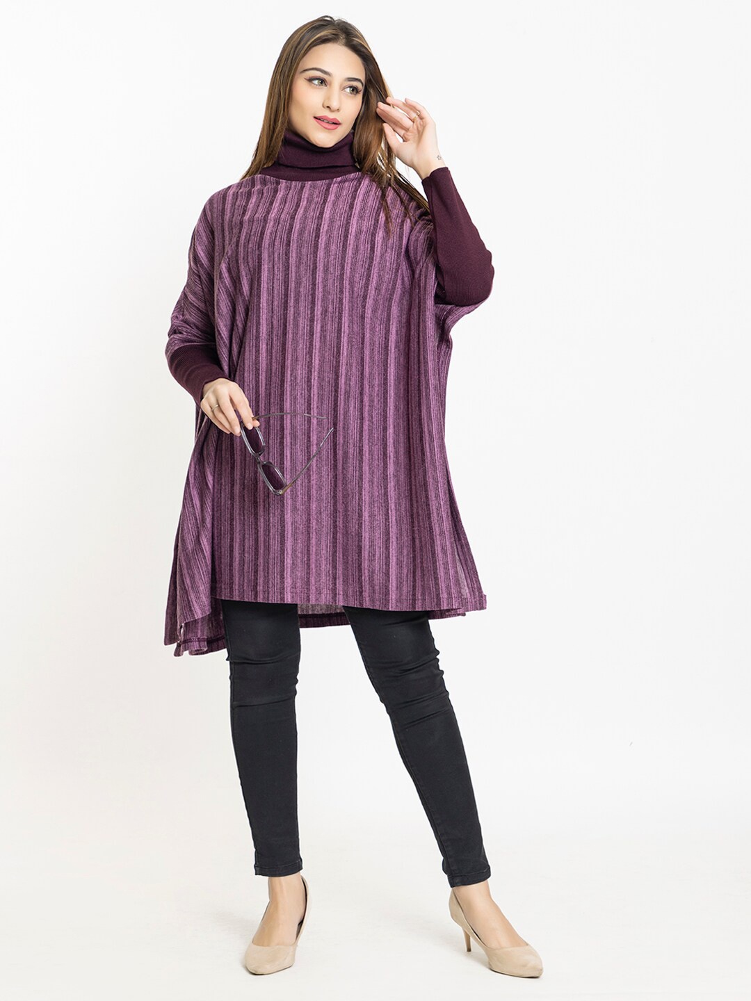 

KEIKO Women Purple Striped Shrug