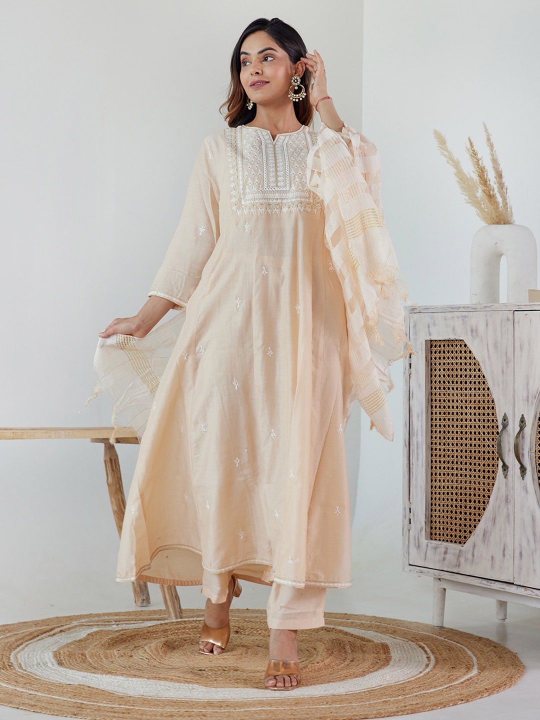 

HERE&NOW Cream-Coloured Embroidered Kurta with Trousers & With Dupatta