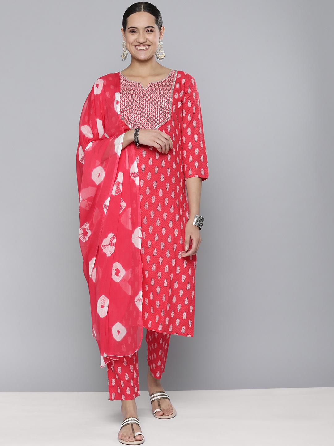 

HERE&NOW Women Embroidered Yoke Design Sequinned Kurta with Trousers & With Dupatta, Red