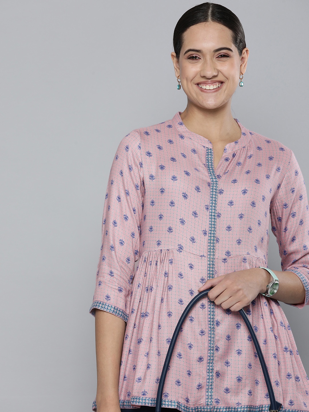 

HERE&NOW Purple Floral Printed Kurti
