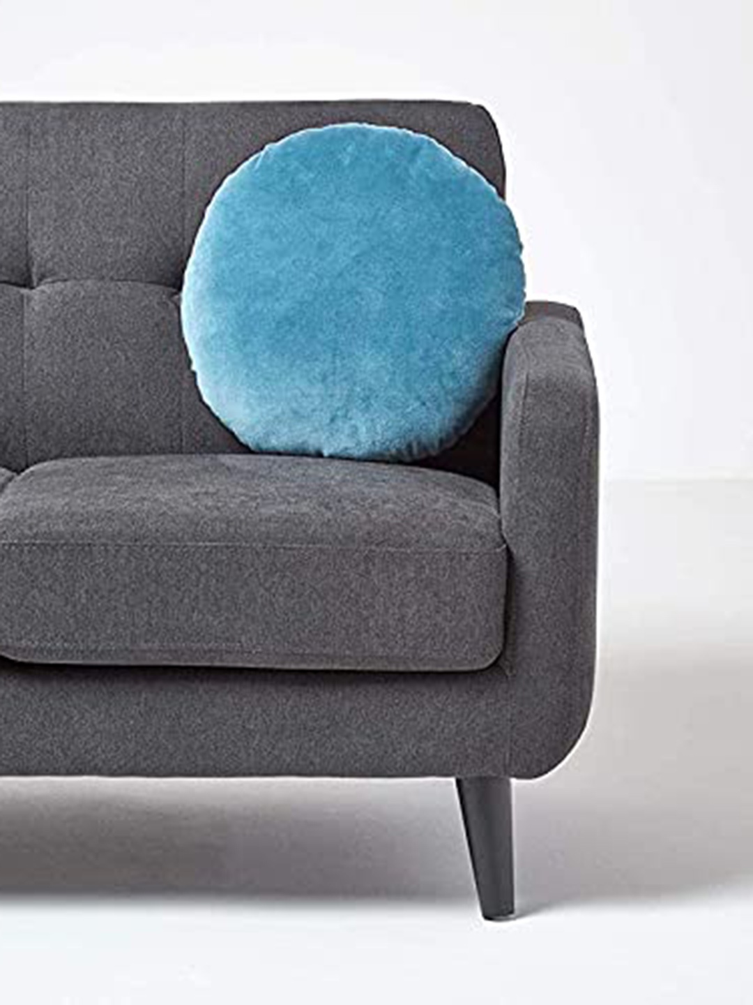 

CHANDERKASH Blue Velvet Round Cushion Cover