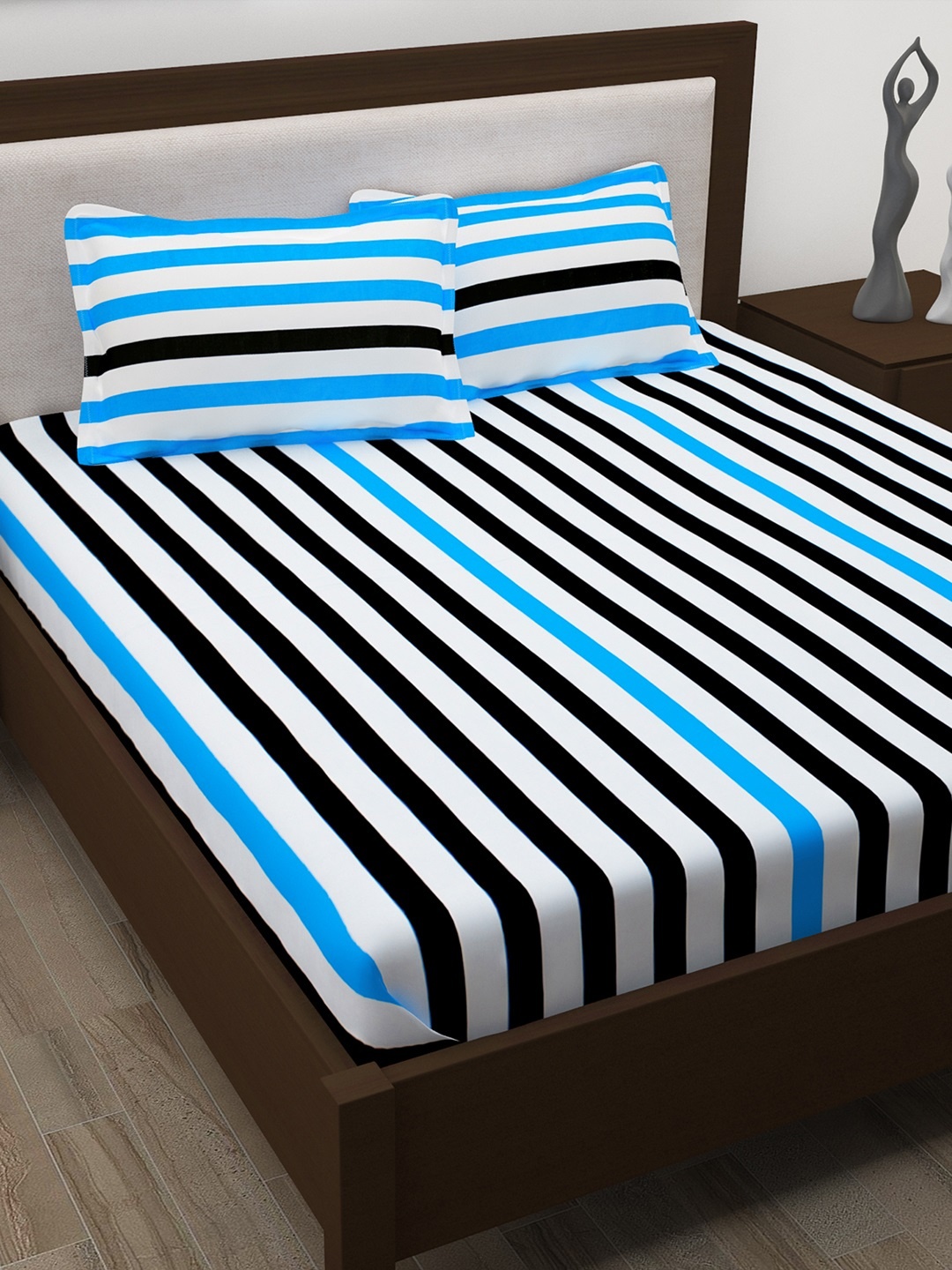 

Story@home White & Blue Cotton 186 TC Queen Bedsheet with 2 Pillow Covers