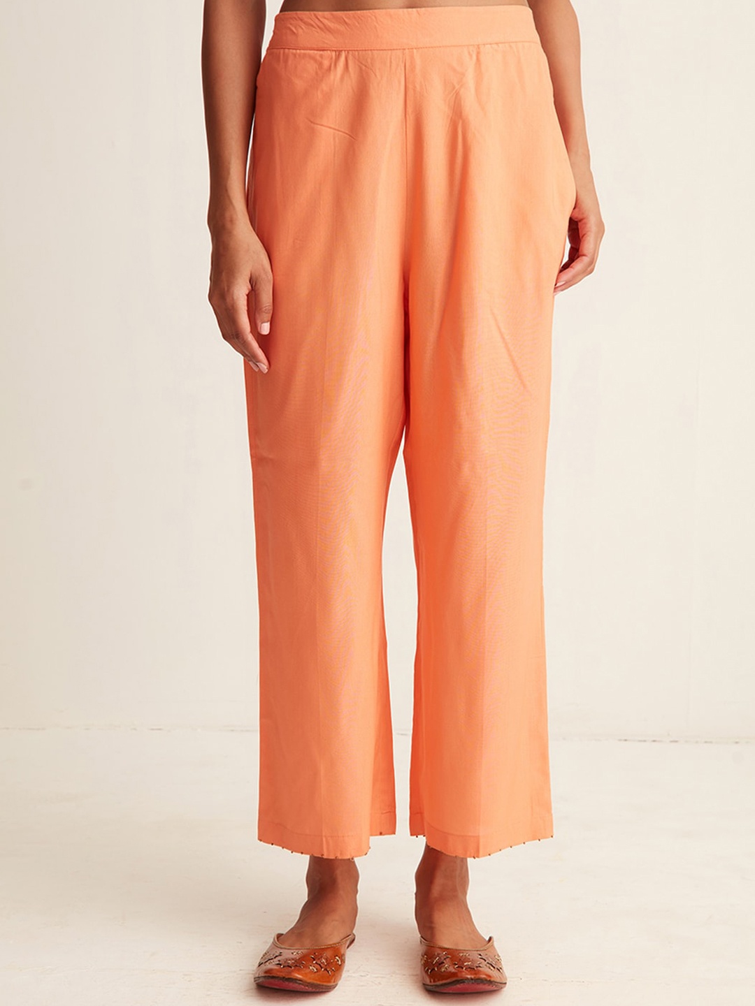 

Ancestry Women Orange Solid Silk Cropped Parallel Trousers