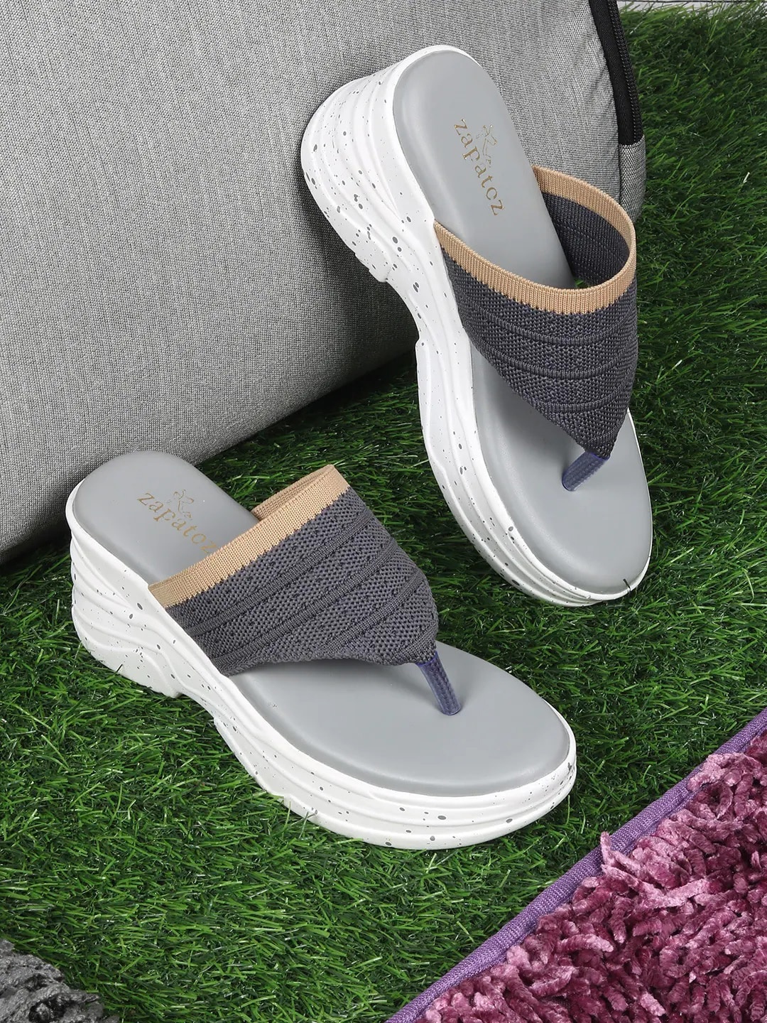 

ZAPATOZ Girls Grey & White Wedge Heels Sandals