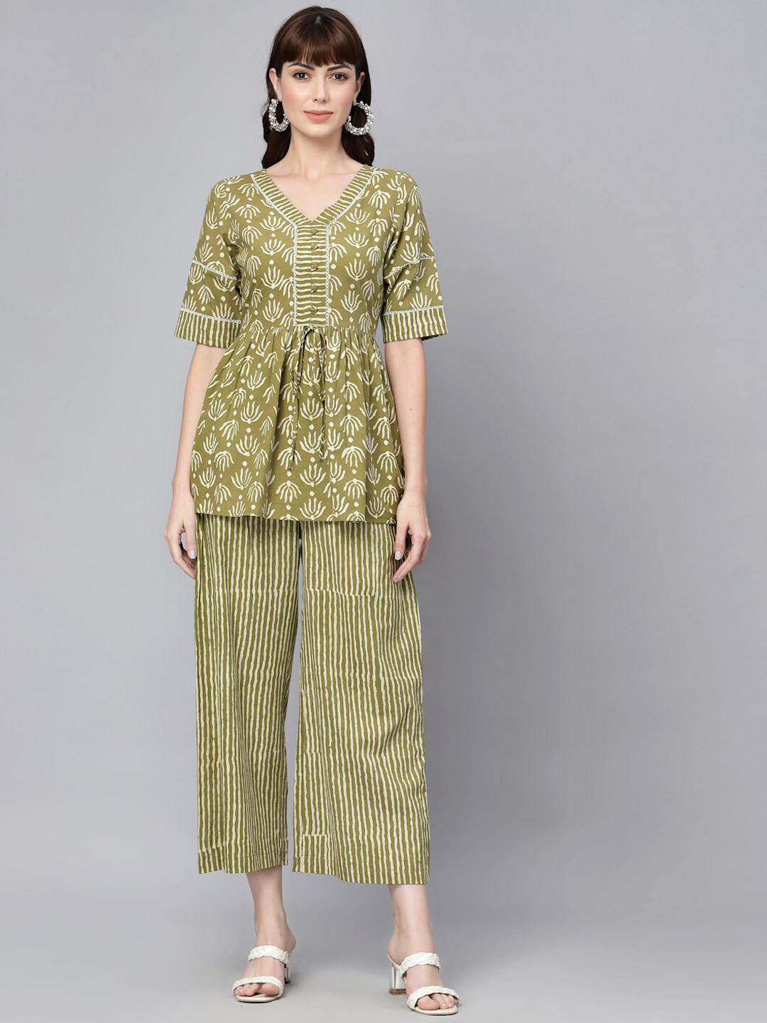 

Ragavi Women Olive Green & White Printed Cotton Co-Ords