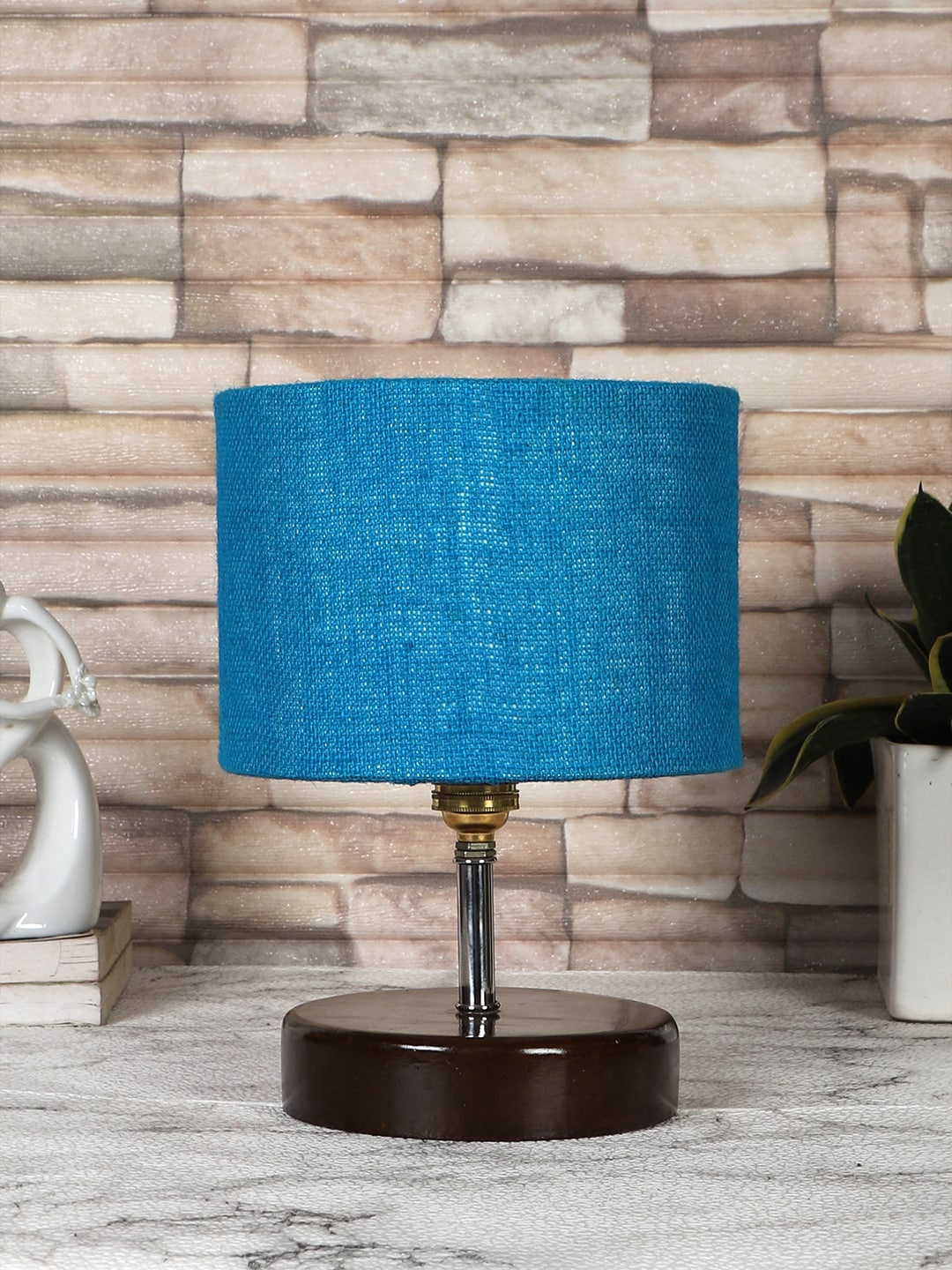 

Devansh Turquoise Blue & Brown Solid Table Lamp