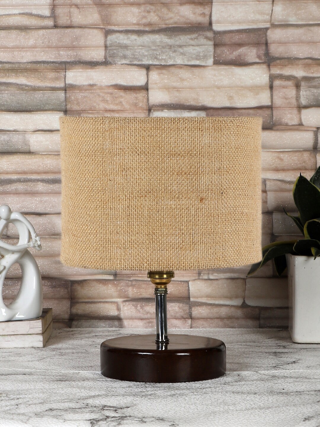 

Devansh Beige Solid Cylindrical Table Lamp