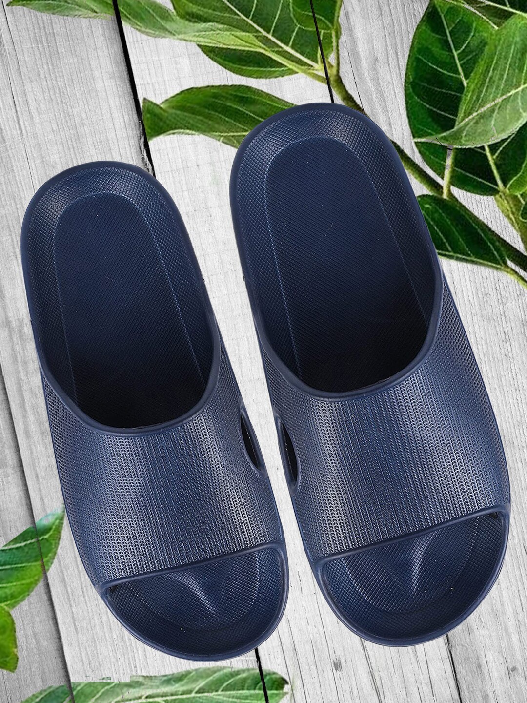 

u.s gear Men Blue Rubber Sliders