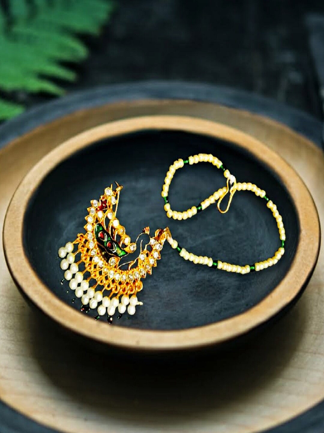 

Proplady Gold-Plated & Stoned-Studded Meenakari Peacock Design Nosepin