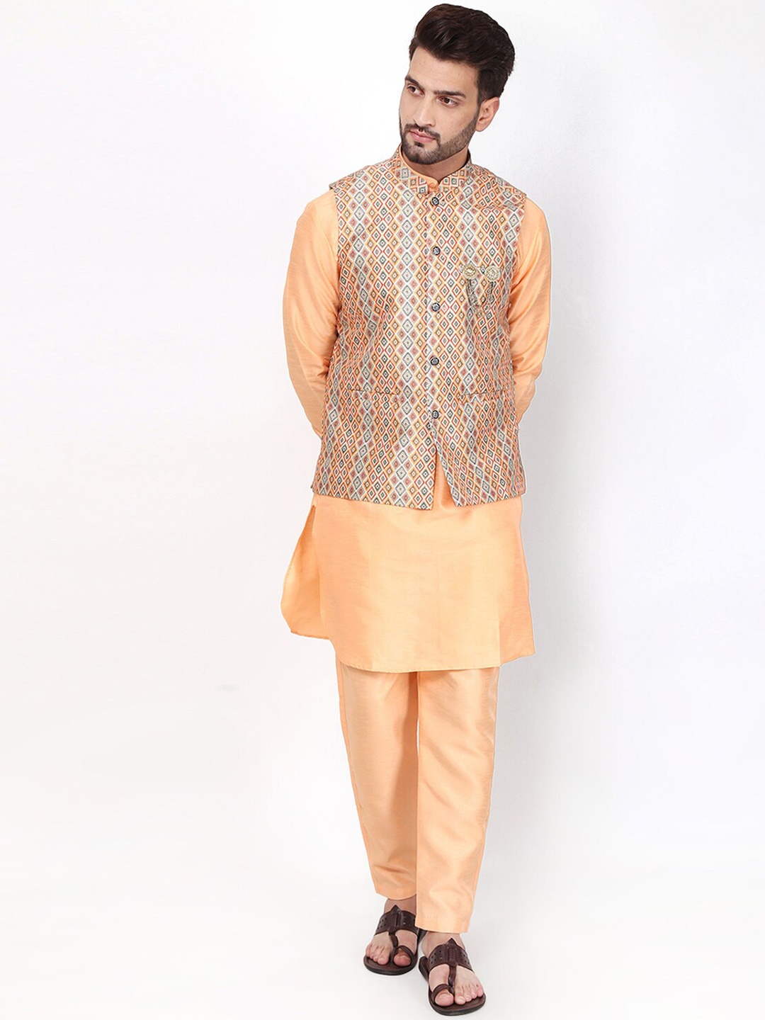 

Pro-Ethic STYLE DEVELOPER Men Peach-Coloured Kurta And Pyjama With Nehru Jacket