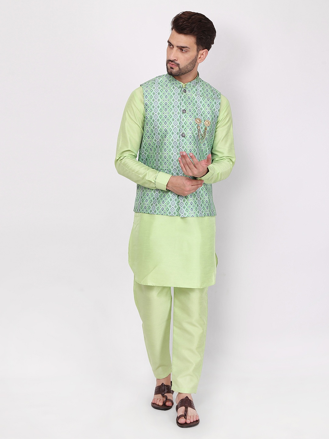

Pro-Ethic STYLE DEVELOPER Men Sea Green Kurta And Pyjama With Nehru Jacket