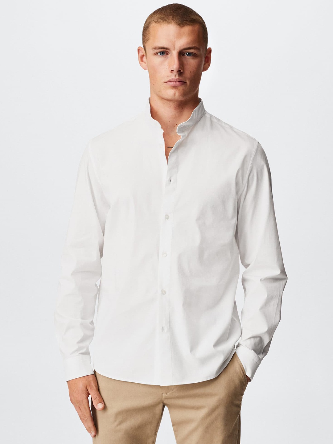 

MANGO MAN White Solid Sustainable Casual Shirt