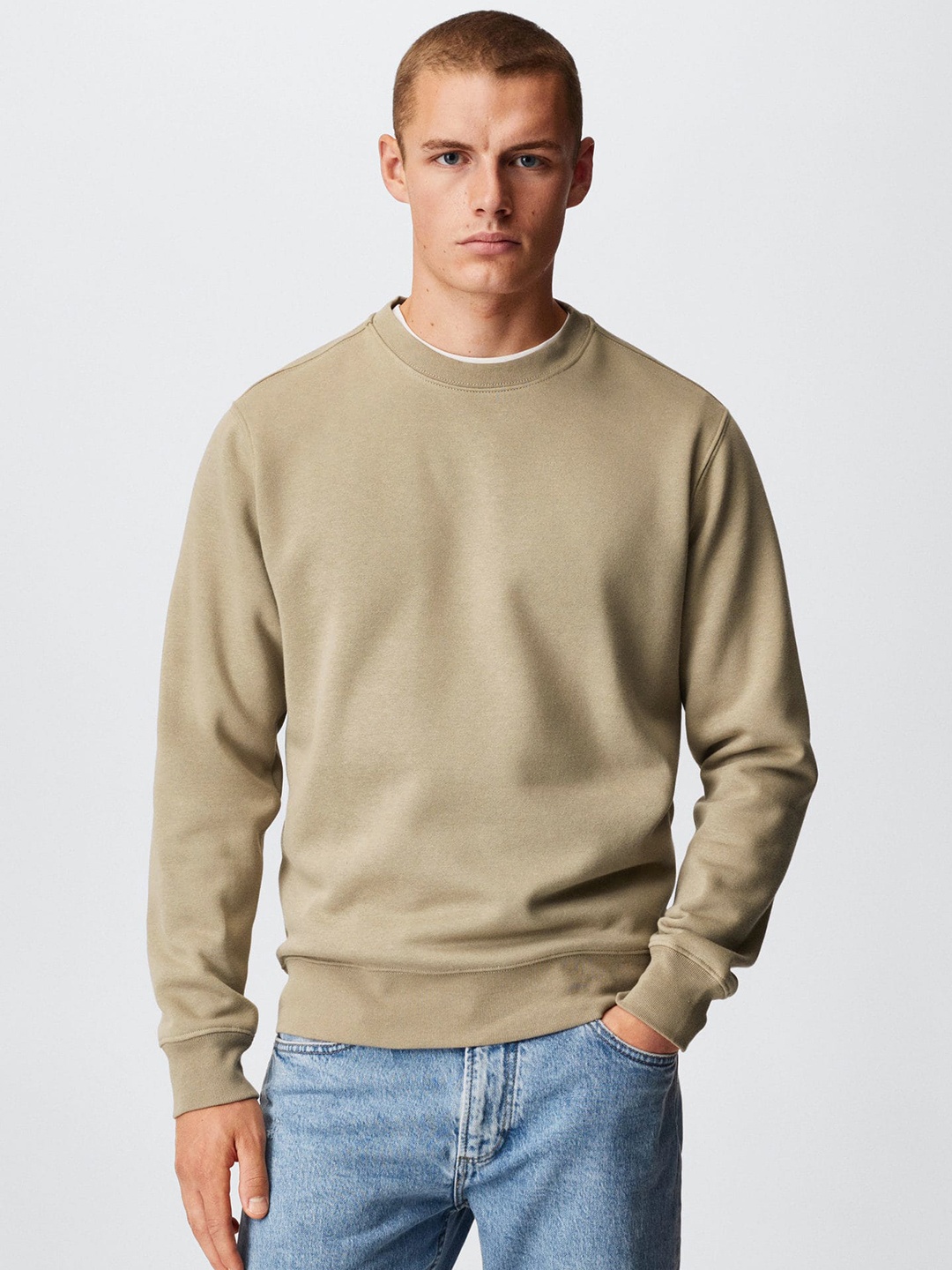

MANGO MAN Beige Solid Sustainable Sweatshirt