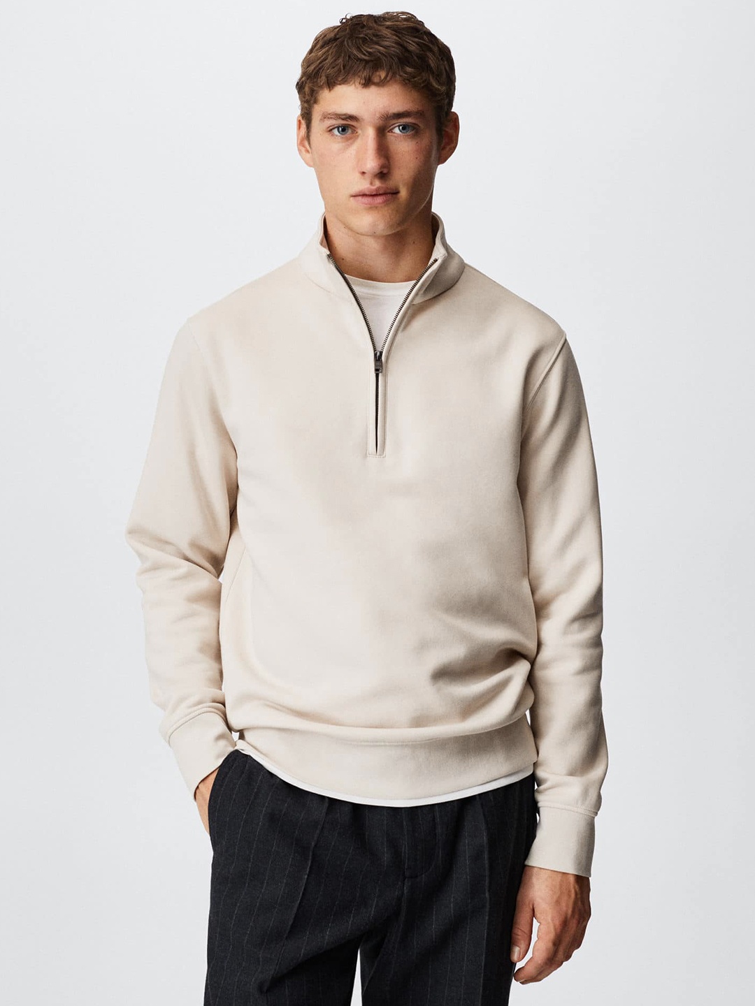 

MANGO MAN Off-White Half Zipper Sweatshirt