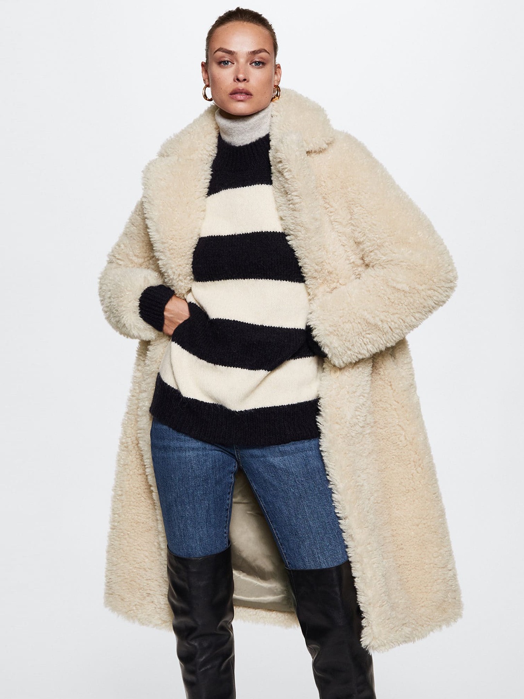 

MANGO Women Off White Longline Oversized Fur Boucle Patterned Coat