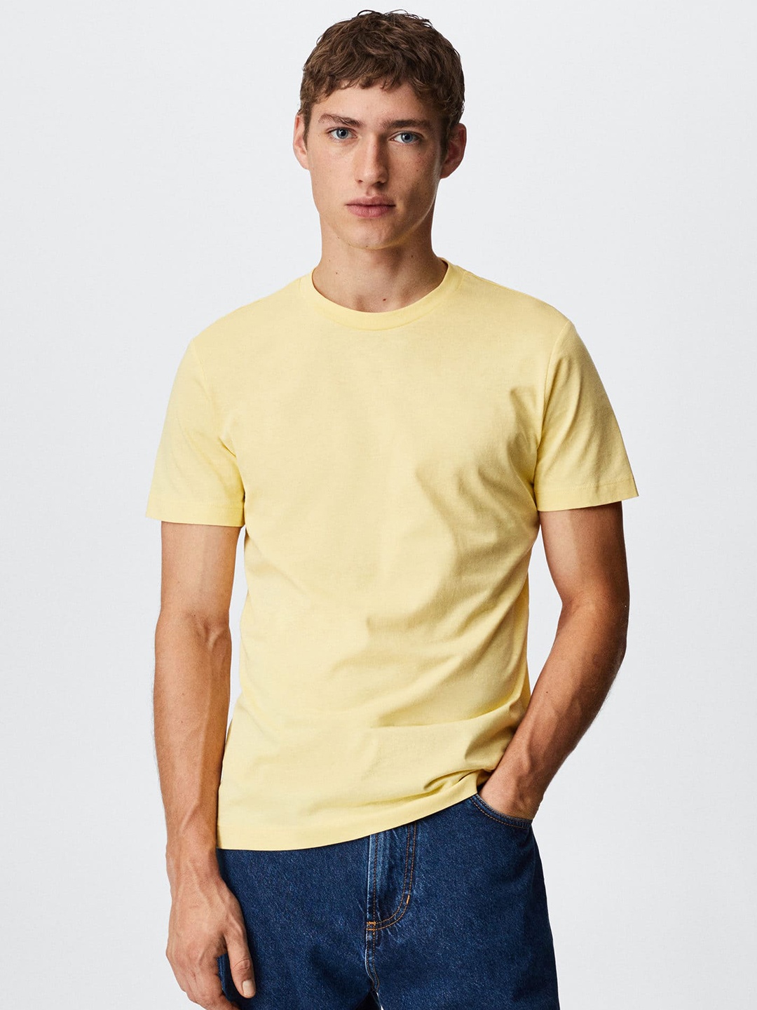 

MANGO MAN Yellow Solid Pure Cotton T-shirt