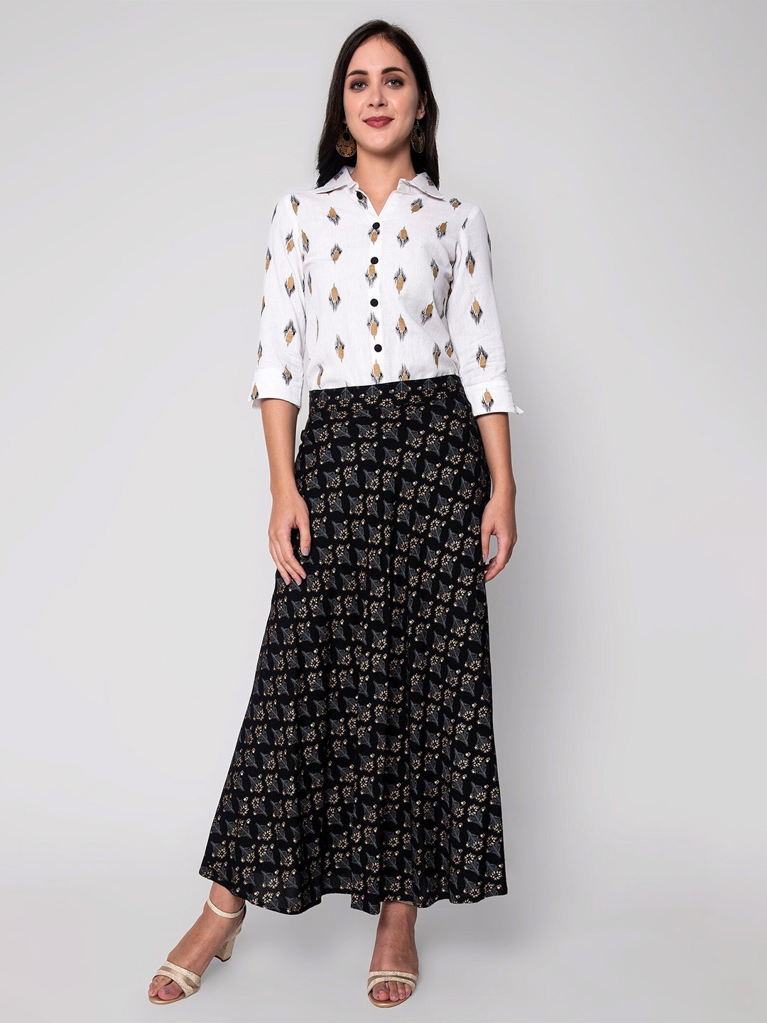 

God Bless Women Printed Shirt With Skirt, White