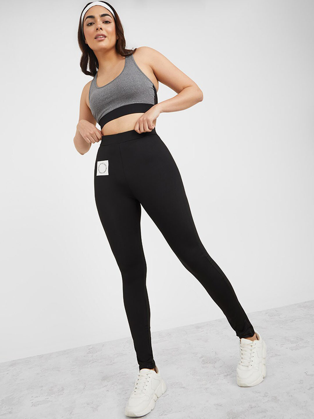 

Styli Women Patch Detail Active Leggings, Black