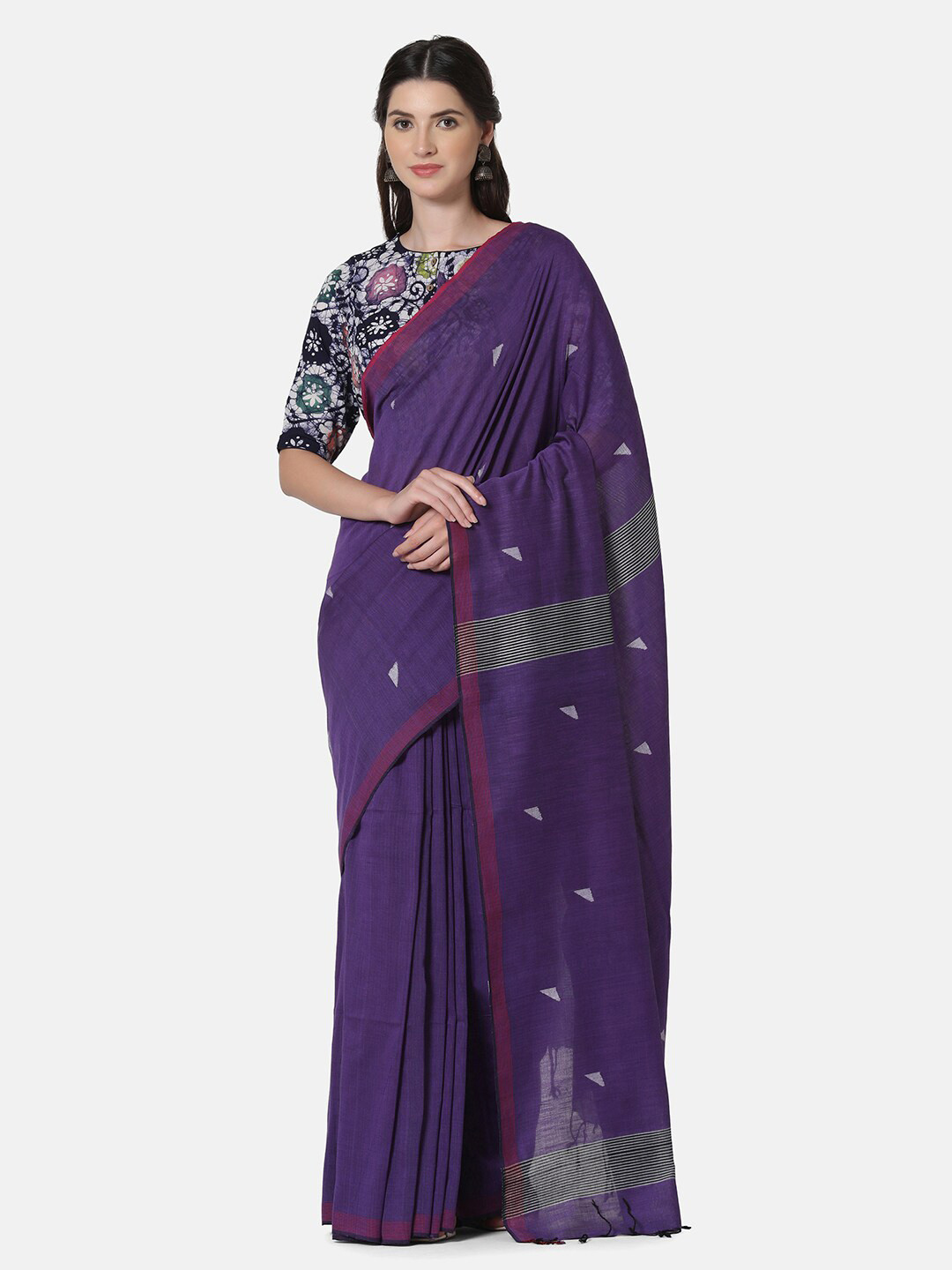 

THE WEAVE TRAVELLER Purple & Grey Woven Design Zari Pure Cotton Jamdani Saree