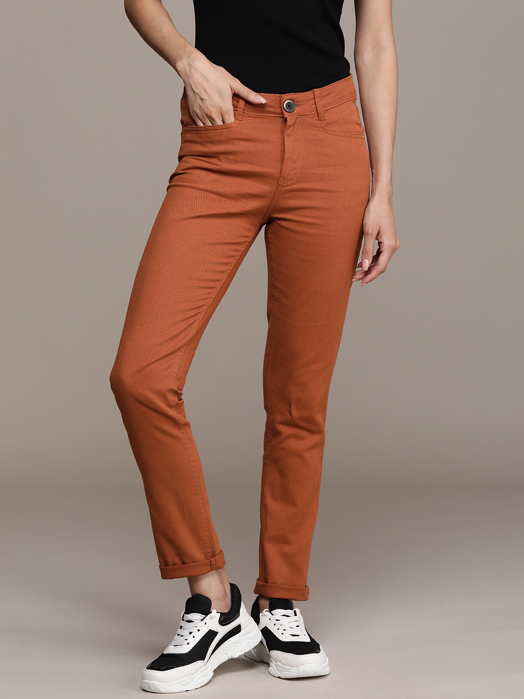 

Roadster Women Classic Slim Fit Low-Rise Chinos Trousers, Rust