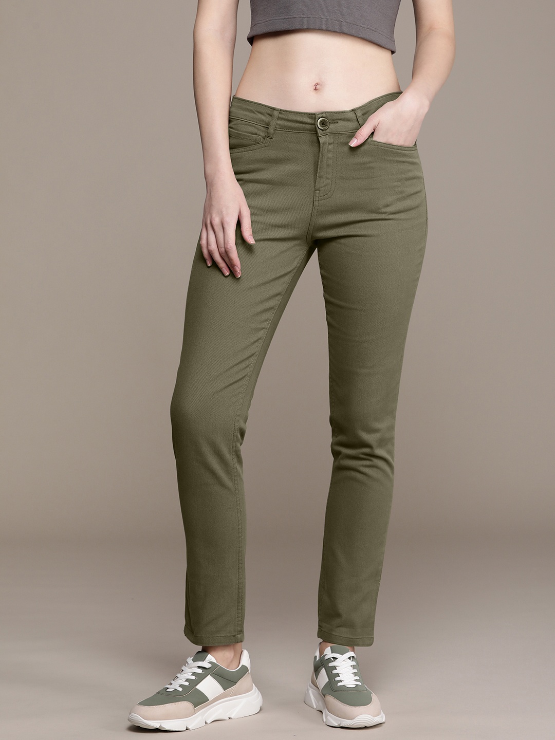 Roadster Women Classic Slim Fit Solid Low-Rise Trousers, Olive