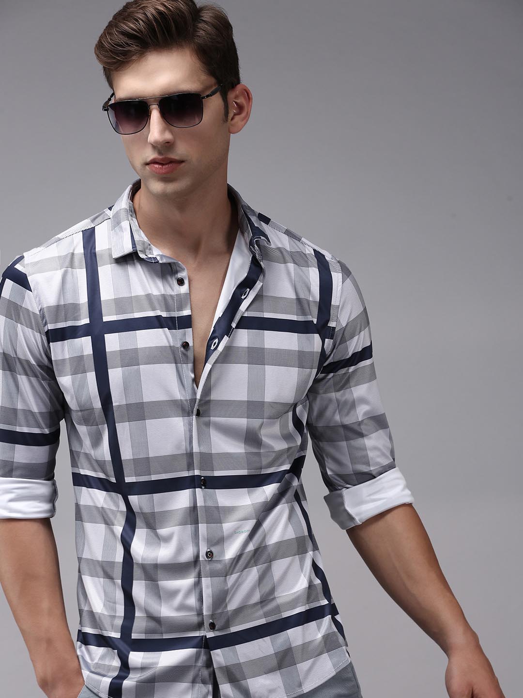 

SHOWOFF Men Grey Classic Checked Cotton Casual Shirt