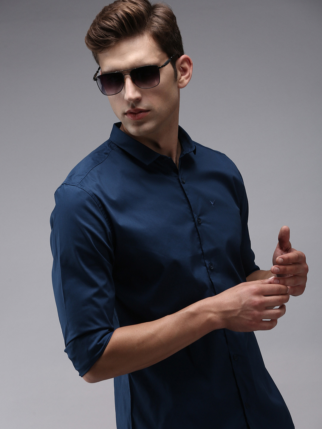 

SHOWOFF Men Teal Blue Comfort Fit Casual Shirt