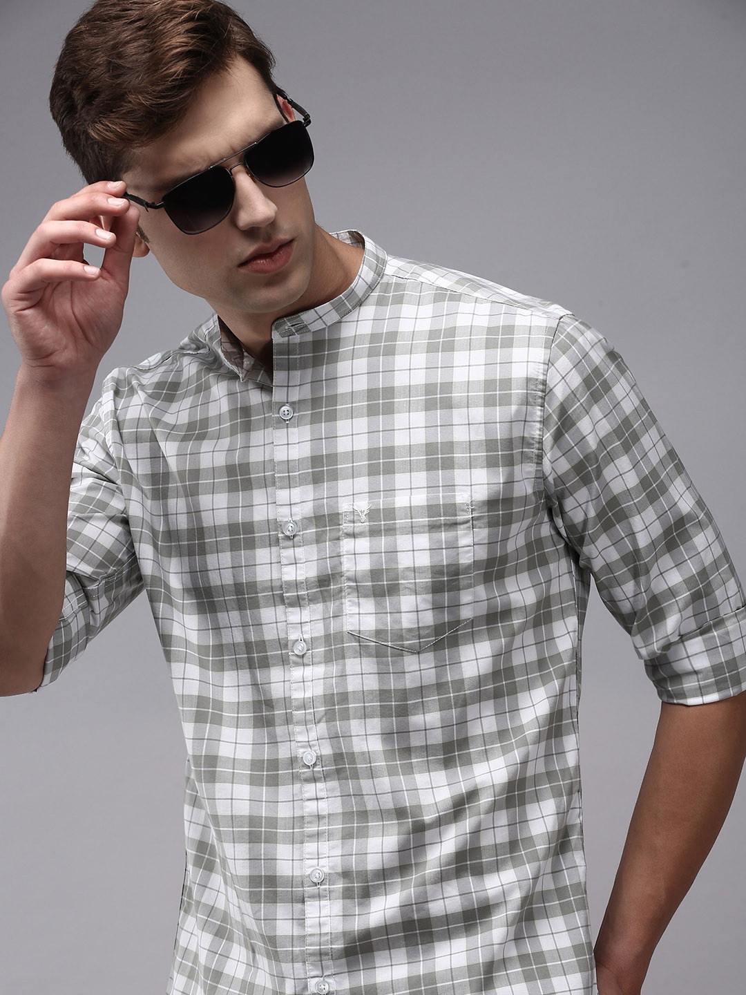 

SHOWOFF Men White Classic Tartan Checked Cotton Casual Shirt