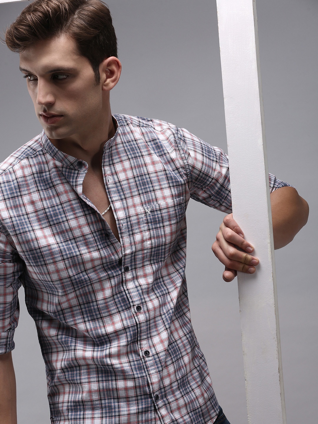 

SHOWOFF Men White & Grey Classic Tartan Checked Cotton Casual Shirt